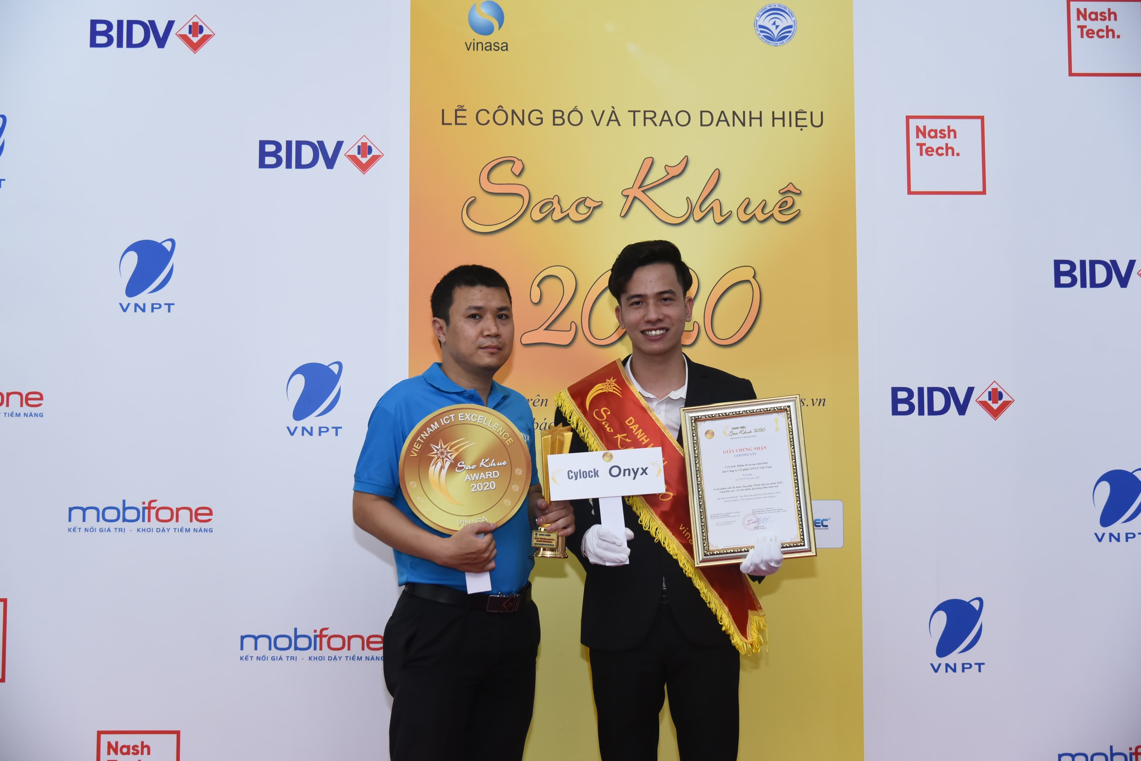 CyLock-Khóa mật mã an toàn vinh dự đạt giải thưởng Sao Khuê 2020